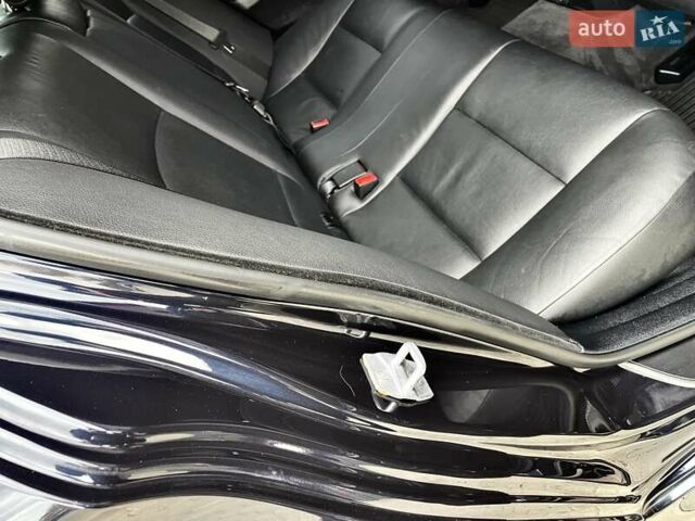 Чорний БМВ 5 Серія, об'ємом двигуна 2 л та пробігом 264 тис. км за 13999 $, фото 143 на Automoto.ua