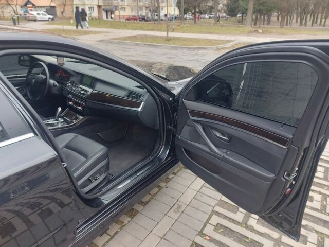 Черный БМВ 5 Серия, объемом двигателя 2 л и пробегом 191 тыс. км за 12000 $, фото 3 на Automoto.ua