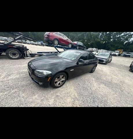 Чорний БМВ 5 Серія, об'ємом двигуна 2 л та пробігом 250 тис. км за 8500 $, фото 12 на Automoto.ua