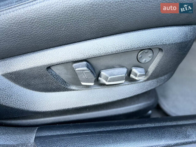 Черный БМВ 5 Серия, объемом двигателя 3 л и пробегом 263 тыс. км за 15900 $, фото 25 на Automoto.ua