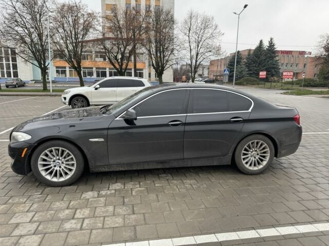 Чорний БМВ 5 Серія, об'ємом двигуна 3 л та пробігом 251 тис. км за 15000 $, фото 2 на Automoto.ua
