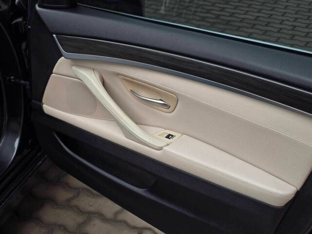 Чорний БМВ 5 Серія, об'ємом двигуна 2 л та пробігом 240 тис. км за 12499 $, фото 20 на Automoto.ua