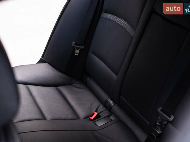 Чорний БМВ 5 Серія, об'ємом двигуна 3 л та пробігом 218 тис. км за 23500 $, фото 13 на Automoto.ua