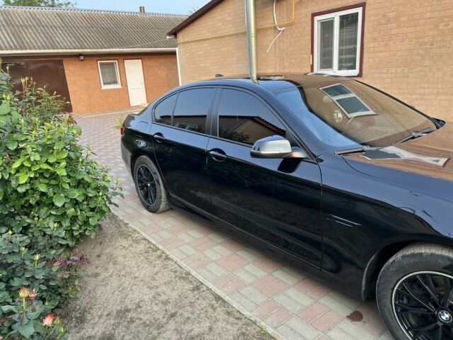 Черный БМВ 5 Серия, объемом двигателя 2 л и пробегом 152 тыс. км за 15500 $, фото 6 на Automoto.ua