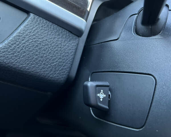 Черный БМВ 5 Серия, объемом двигателя 3 л и пробегом 263 тыс. км за 15900 $, фото 15 на Automoto.ua