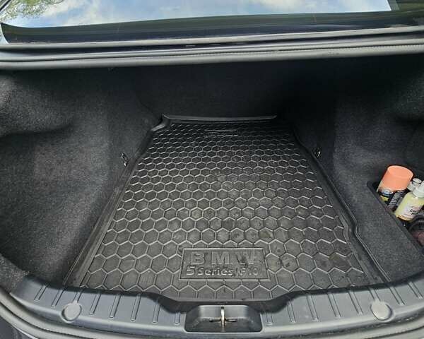 Черный БМВ 5 Серия, объемом двигателя 2 л и пробегом 198 тыс. км за 15500 $, фото 8 на Automoto.ua