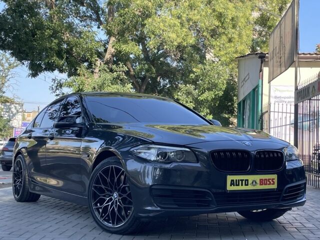 Черный БМВ 5 Серия, объемом двигателя 3 л и пробегом 177 тыс. км за 17999 $, фото 6 на Automoto.ua