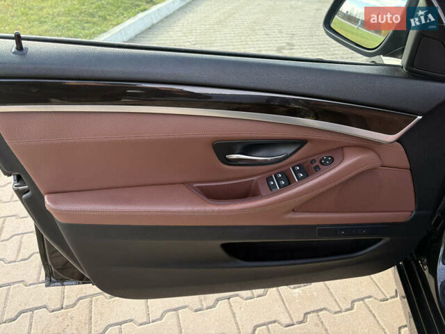 Чорний БМВ 5 Серія, об'ємом двигуна 2 л та пробігом 211 тис. км за 16500 $, фото 24 на Automoto.ua