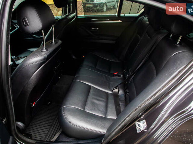 Чорний БМВ 5 Серія, об'ємом двигуна 3 л та пробігом 233 тис. км за 19600 $, фото 66 на Automoto.ua