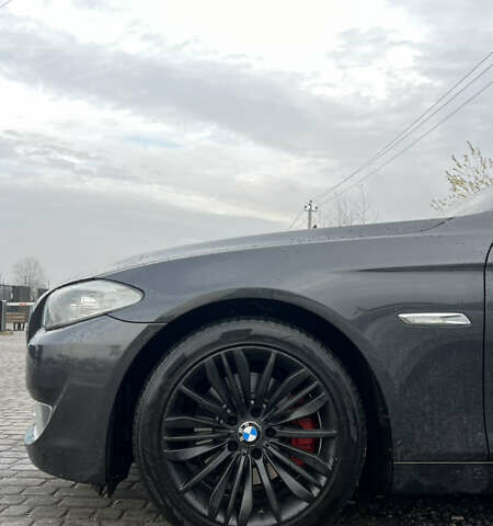 Черный БМВ 5 Серия, объемом двигателя 2 л и пробегом 170 тыс. км за 12800 $, фото 4 на Automoto.ua