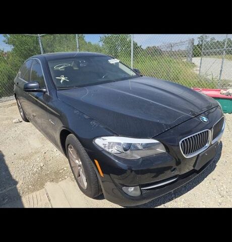 Чорний БМВ 5 Серія, об'ємом двигуна 2 л та пробігом 250 тис. км за 8500 $, фото 11 на Automoto.ua