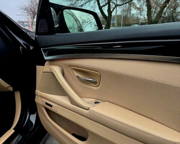 Черный БМВ 5 Серия, объемом двигателя 2.98 л и пробегом 200 тыс. км за 20000 $, фото 6 на Automoto.ua