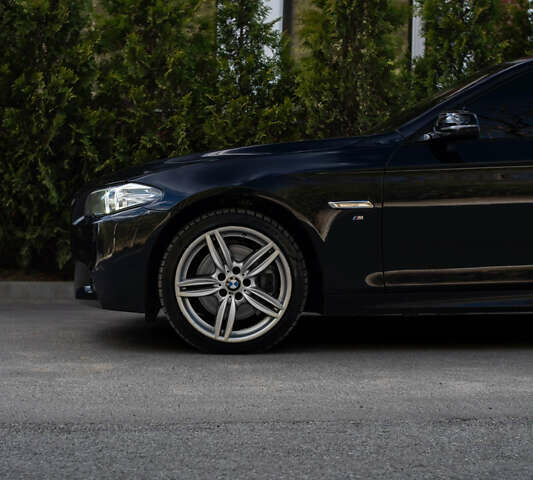 Чорний БМВ 5 Серія, об'ємом двигуна 3 л та пробігом 218 тис. км за 23500 $, фото 20 на Automoto.ua