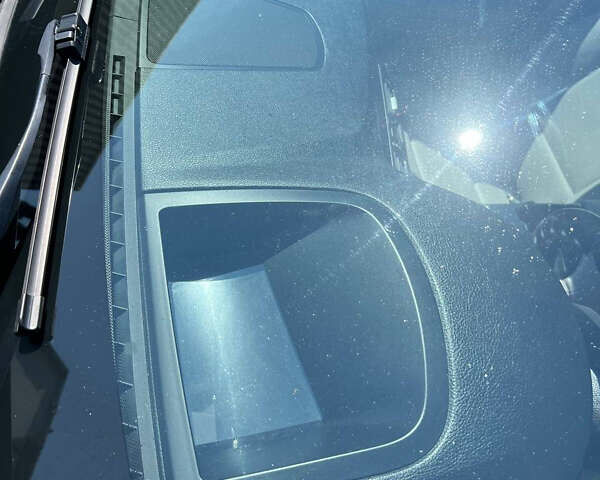 Черный БМВ 5 Серия, объемом двигателя 2.99 л и пробегом 279 тыс. км за 15500 $, фото 10 на Automoto.ua