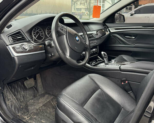 Чорний БМВ 5 Серія, об'ємом двигуна 2.98 л та пробігом 251 тис. км за 15000 $, фото 5 на Automoto.ua