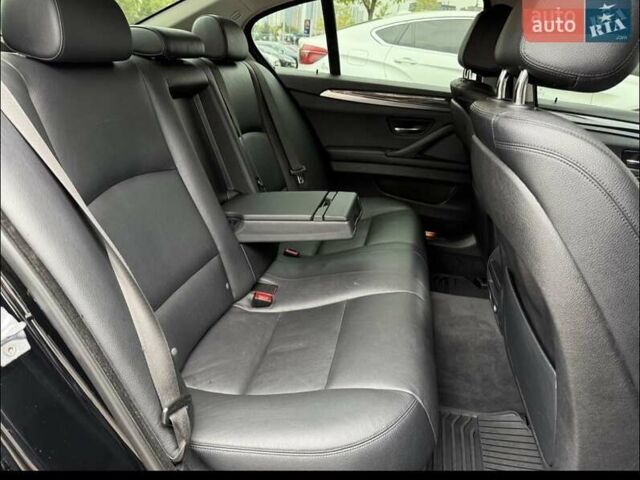 Черный БМВ 5 Серия, объемом двигателя 2 л и пробегом 129 тыс. км за 15000 $, фото 15 на Automoto.ua