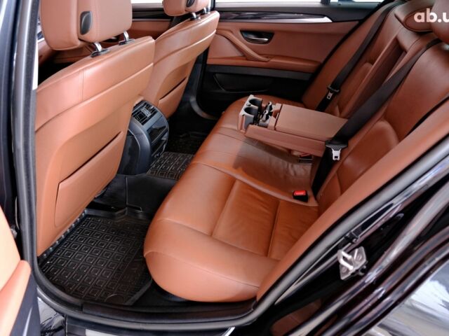 Черный БМВ 5 Серия, объемом двигателя 2 л и пробегом 187 тыс. км за 11900 $, фото 7 на Automoto.ua