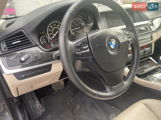 БМВ 5 Серия 2013 в Владимир-Волынский на Automoto.ua Черный БМВ 5 Серия, объемом двигателя 2 л и пробегом 236 тыс. км за 9950 $, фото 35 на Automoto.ua