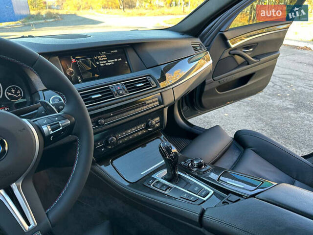 БМВ 5 Серия 2013 в Днепре (Днепропетровске) на Automoto.ua Черный БМВ 5 Серия, объемом двигателя 4.4 л и пробегом 115 тыс. км за 17999 $, фото 9 на Automoto.ua