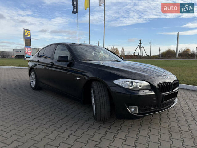 Чорний БМВ 5 Серія, об'ємом двигуна 2 л та пробігом 211 тис. км за 16500 $, фото 5 на Automoto.ua