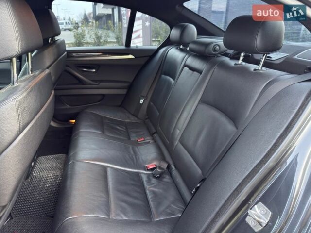 Черный БМВ 5 Серия, объемом двигателя 3 л и пробегом 210 тыс. км за 12999 $, фото 10 на Automoto.ua