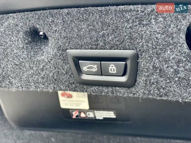 Чорний БМВ 5 Серія, об'ємом двигуна 2 л та пробігом 264 тис. км за 13999 $, фото 165 на Automoto.ua