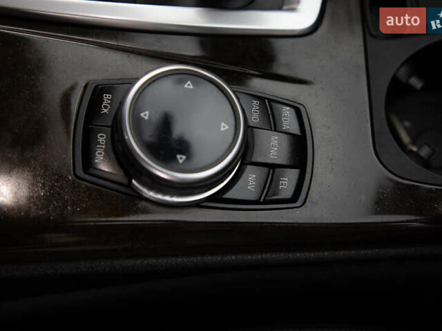 Чорний БМВ 5 Серія, об'ємом двигуна 3 л та пробігом 233 тис. км за 19600 $, фото 78 на Automoto.ua