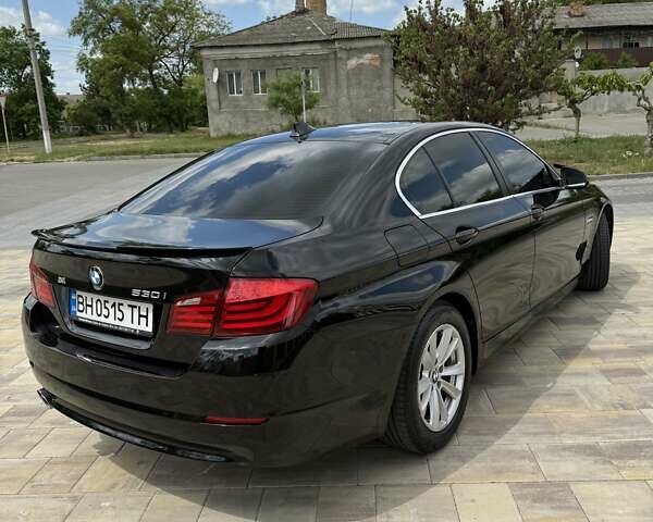 Чорний БМВ 5 Серія, об'ємом двигуна 3 л та пробігом 168 тис. км за 13500 $, фото 5 на Automoto.ua