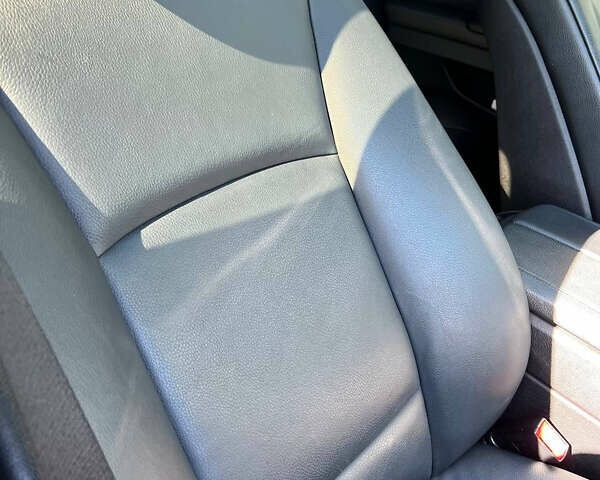 Чорний БМВ 5 Серія, об'ємом двигуна 2 л та пробігом 215 тис. км за 13500 $, фото 20 на Automoto.ua