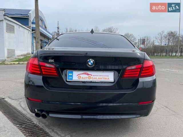Чорний БМВ 5 Серія, об'ємом двигуна 2 л та пробігом 240 тис. км за 12799 $, фото 5 на Automoto.ua