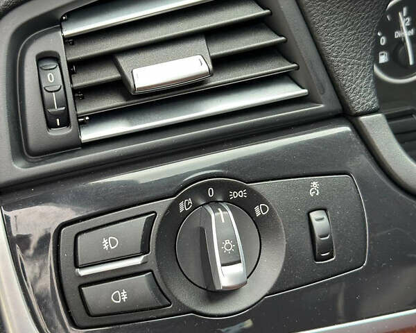 БМВ 5 Серия 2013 в Ужгороде на Automoto.ua Черный БМВ 5 Серия, объемом двигателя 2.99 л и пробегом 290 тыс. км за 21900 $, фото 14 на Automoto.ua