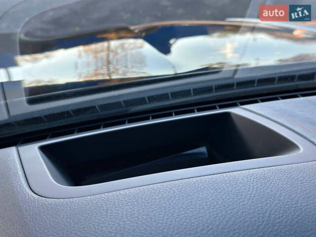 БМВ 5 Серия 2013 в Днепре (Днепропетровске) на Automoto.ua Черный БМВ 5 Серия, объемом двигателя 4.4 л и пробегом 115 тыс. км за 17999 $, фото 31 на Automoto.ua