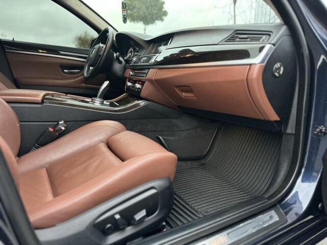 Черный БМВ 5 Серия, объемом двигателя 3 л и пробегом 283 тыс. км за 19000 $, фото 16 на Automoto.ua