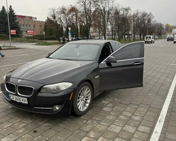 Чорний БМВ 5 Серія, об'ємом двигуна 2.98 л та пробігом 251 тис. км за 15000 $, фото 1 на Automoto.ua