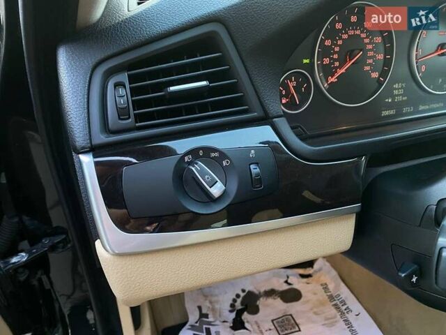 Чорний БМВ 5 Серія, об'ємом двигуна 3 л та пробігом 208 тис. км за 15600 $, фото 12 на Automoto.ua