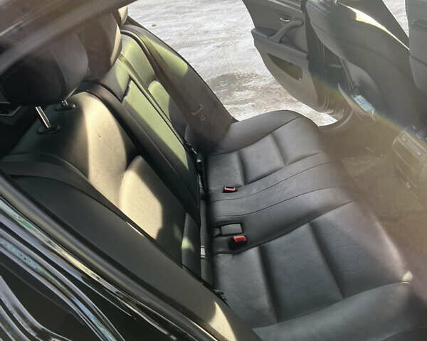 Черный БМВ 5 Серия, объемом двигателя 2 л и пробегом 220 тыс. км за 13499 $, фото 26 на Automoto.ua