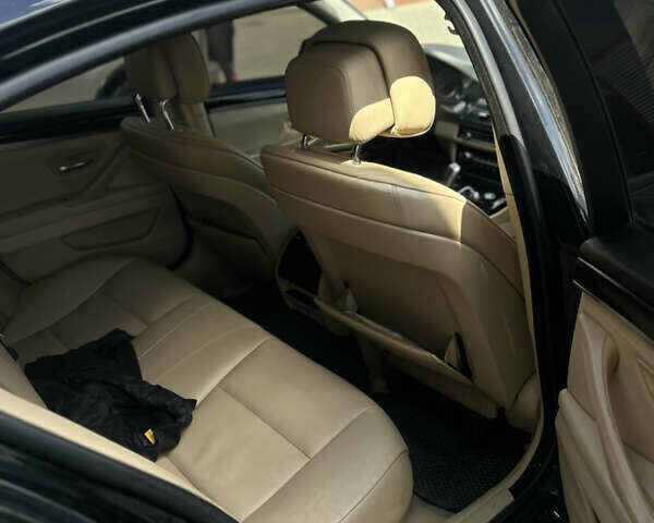 Черный БМВ 5 Серия, объемом двигателя 3 л и пробегом 250 тыс. км за 12900 $, фото 11 на Automoto.ua