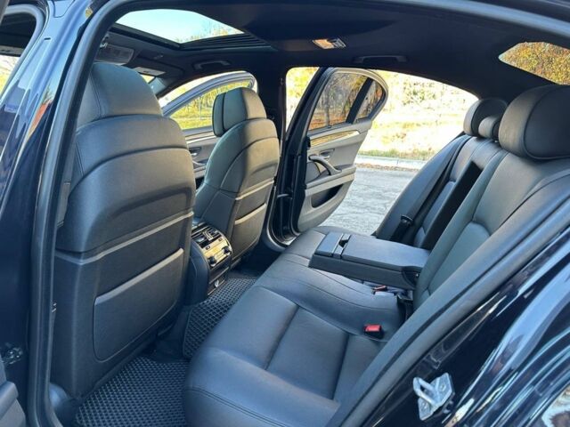 Черный БМВ 5 Серия, объемом двигателя 4.4 л и пробегом 115 тыс. км за 17999 $, фото 18 на Automoto.ua