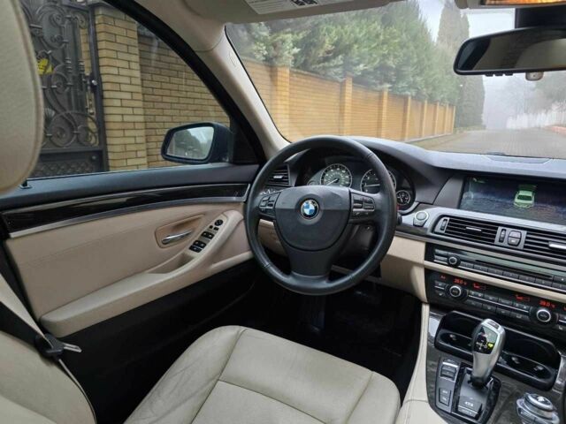 Чорний БМВ 5 Серія, об'ємом двигуна 2 л та пробігом 240 тис. км за 12499 $, фото 19 на Automoto.ua