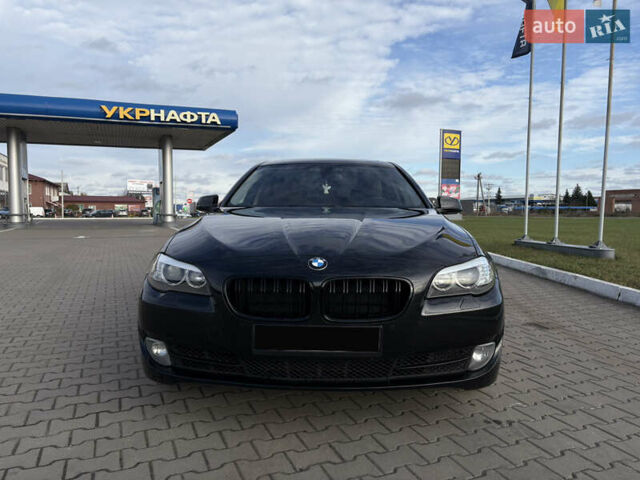 Чорний БМВ 5 Серія, об'ємом двигуна 2 л та пробігом 211 тис. км за 16500 $, фото 2 на Automoto.ua