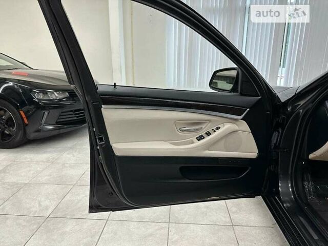 Черный БМВ 5 Серия, объемом двигателя 2 л и пробегом 82 тыс. км за 2400 $, фото 26 на Automoto.ua