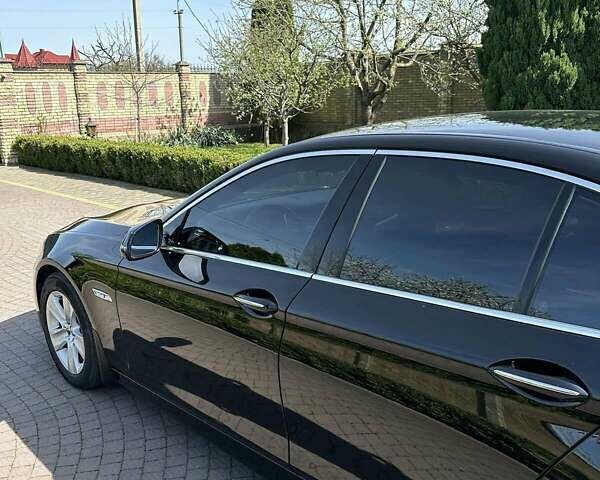 Чорний БМВ 5 Серія, об'ємом двигуна 2 л та пробігом 220 тис. км за 19750 $, фото 3 на Automoto.ua