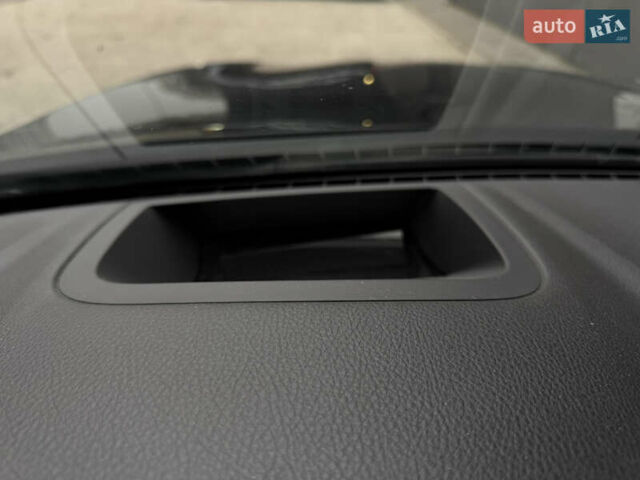 Черный БМВ 5 Серия, объемом двигателя 3 л и пробегом 200 тыс. км за 18950 $, фото 37 на Automoto.ua