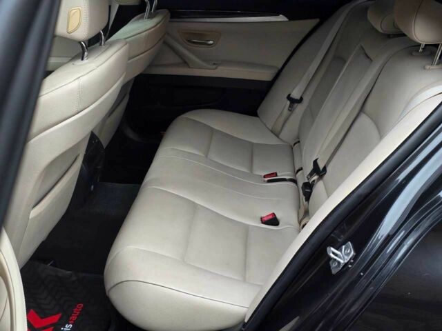 Чорний БМВ 5 Серія, об'ємом двигуна 2 л та пробігом 240 тис. км за 12499 $, фото 14 на Automoto.ua