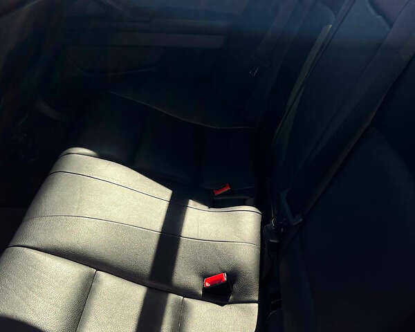 Чорний БМВ 5 Серія, об'ємом двигуна 2 л та пробігом 215 тис. км за 13500 $, фото 29 на Automoto.ua