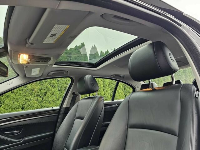 Чорний БМВ 5 Серія, об'ємом двигуна 3 л та пробігом 81 тис. км за 4500 $, фото 9 на Automoto.ua