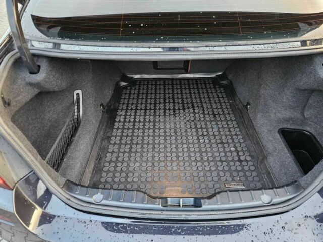 Чорний БМВ 5 Серія, об'ємом двигуна 0 л та пробігом 152 тис. км за 11000 $, фото 6 на Automoto.ua