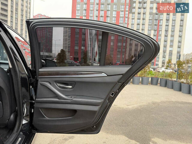 Черный БМВ 5 Серия, объемом двигателя 3 л и пробегом 178 тыс. км за 15500 $, фото 21 на Automoto.ua