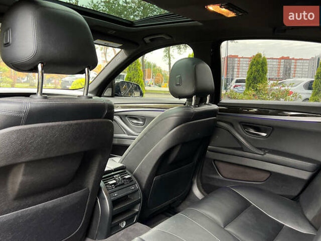 БМВ 5 Серия 2014 в Львове на Automoto.ua Черный БМВ 5 Серия, объемом двигателя 2.99 л и пробегом 236 тыс. км за 19750 $, фото 21 на Automoto.ua