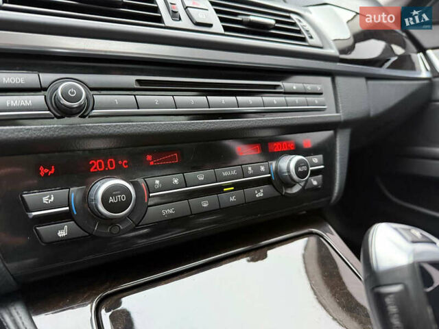 Черный БМВ 5 Серия, объемом двигателя 3 л и пробегом 178 тыс. км за 15500 $, фото 30 на Automoto.ua